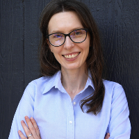 Dr. Justyna M. Sokol