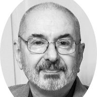 Dr. Piotr A. Dybczynski