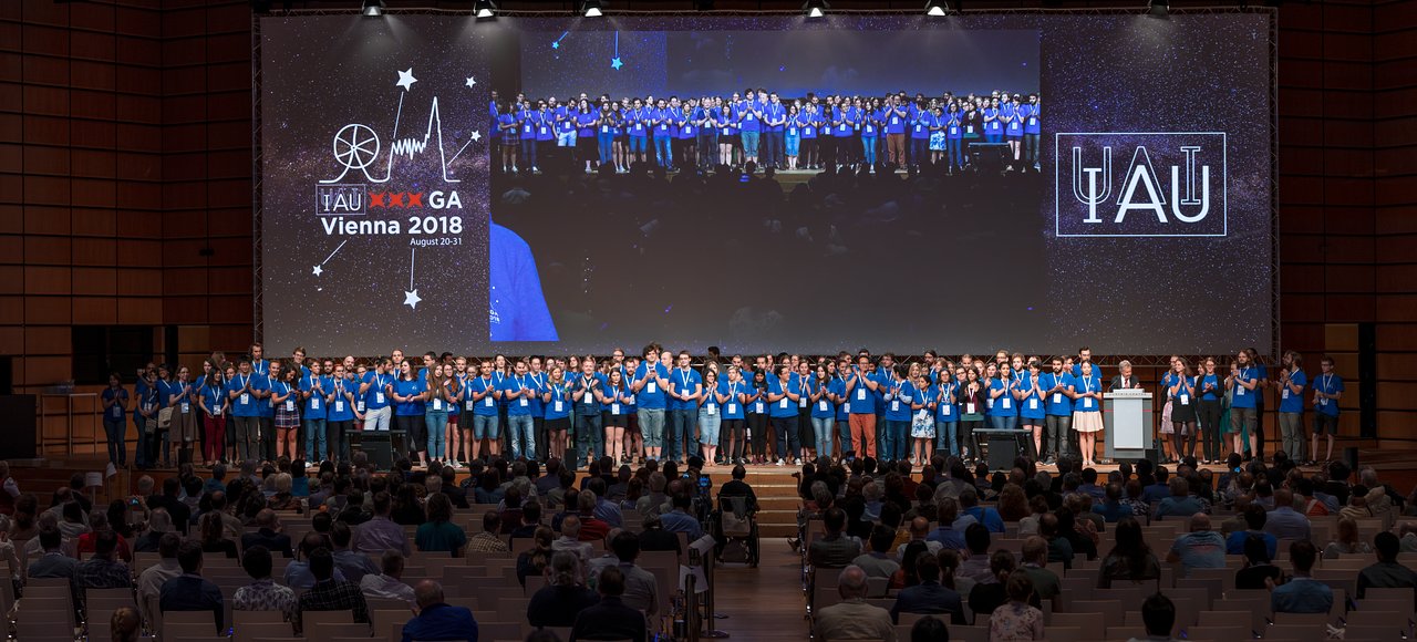 Volunteers of the IAU GA 2018
