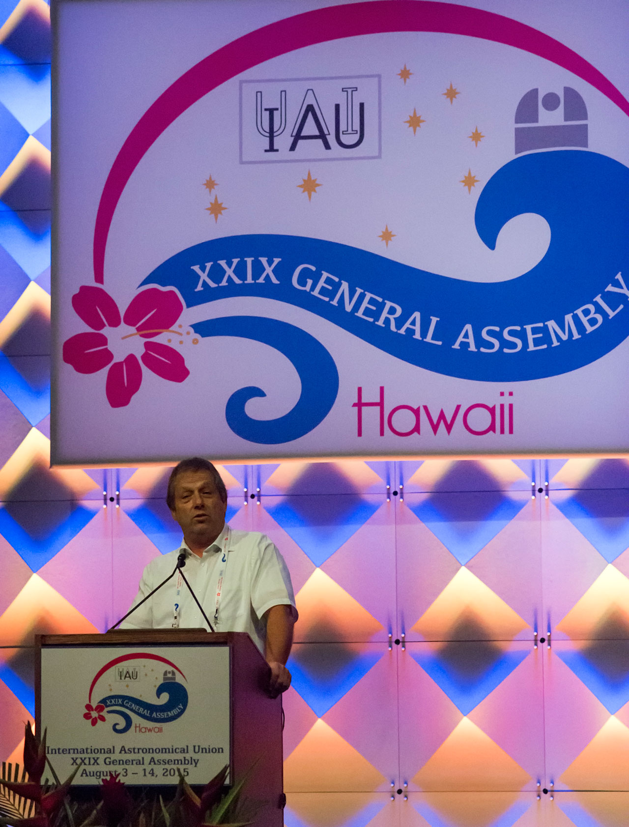 Willy Benz speaking at the IAU XXIX General Assembly