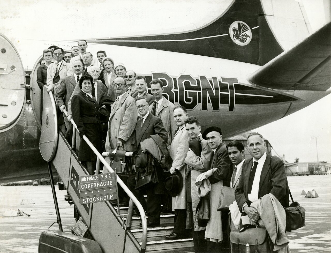 Astronomers traveling to the IAU GA 1958 | IAU